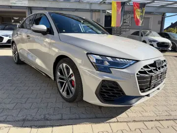 AUDI S3 Limousine quattro PORSCHE KREIDE   AKRAPOVIC