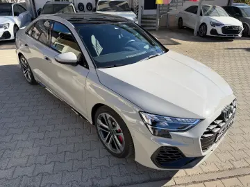AUDI S3 Limousine quattro PORSCHE KREIDE   AKRAPOVIC