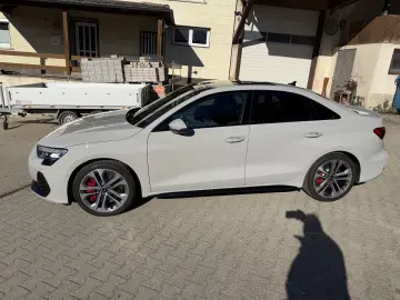 AUDI S3 Limousine quattro PORSCHE KREIDE   AKRAPOVIC