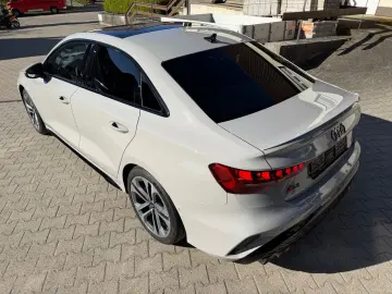 AUDI S3 Limousine quattro PORSCHE KREIDE   AKRAPOVIC
