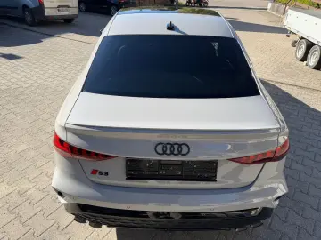 AUDI S3 Limousine quattro PORSCHE KREIDE   AKRAPOVIC