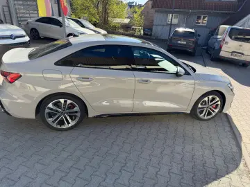 AUDI S3 Limousine quattro PORSCHE KREIDE   AKRAPOVIC