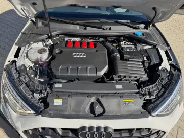 AUDI S3 Limousine quattro PORSCHE KREIDE   AKRAPOVIC