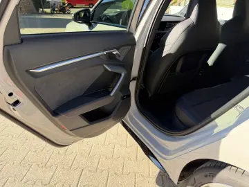 AUDI S3 Limousine quattro PORSCHE KREIDE   AKRAPOVIC