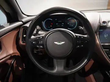 Aston Martin DBX 4.0 V8-BRD-U-frei-Schwarz Braun