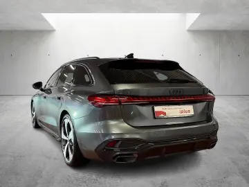 AUDI A5 Avant TFSI S line quattro S-tronic Matrix Nav