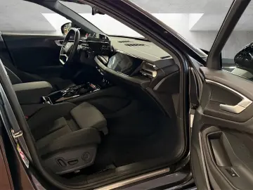AUDI A5 Avant TFSI S line quattro S-tronic Matrix Nav