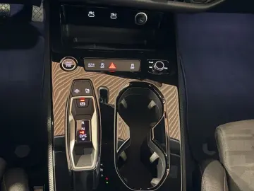 AUDI A5 Avant TFSI S line quattro S-tronic Matrix Nav