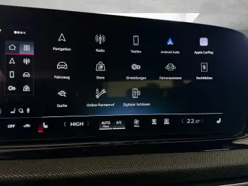 AUDI A5 Avant TFSI S line quattro S-tronic Matrix Nav