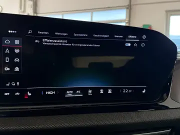 AUDI A5 Avant TFSI S line quattro S-tronic Matrix Nav