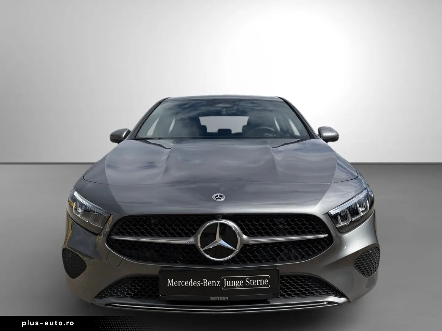 MERCEDES-BENZ A 200 Progressive AHK CarPlay LED Kamera