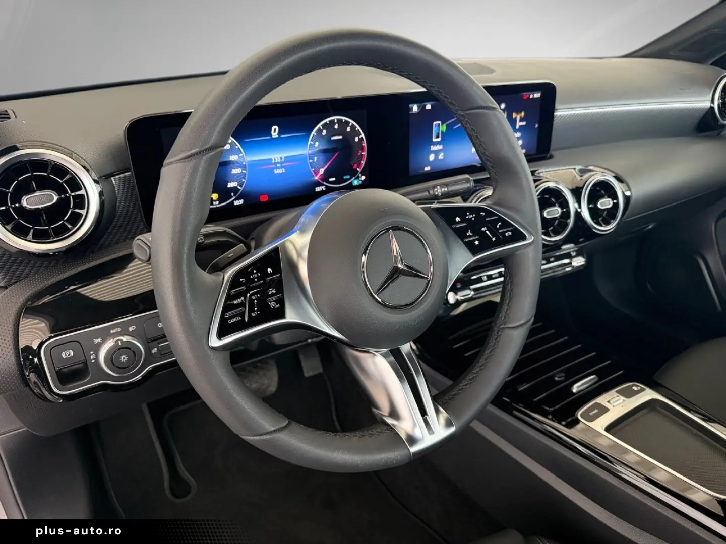 MERCEDES-BENZ A 200 Progressive AHK CarPlay LED Kamera