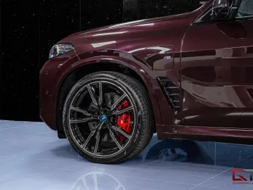 BMW X5 xDrive50e M-Sport B&W 22  Massage PanoSky DAP