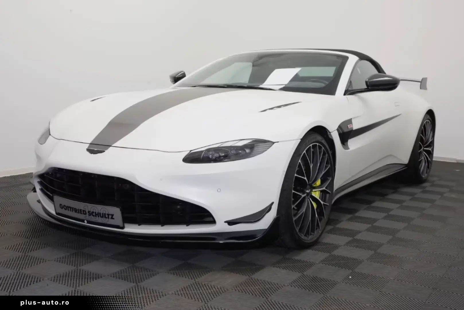 Aston Martin V8 Vantage F1 edition