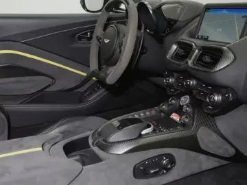 Aston Martin V8 Vantage F1 edition