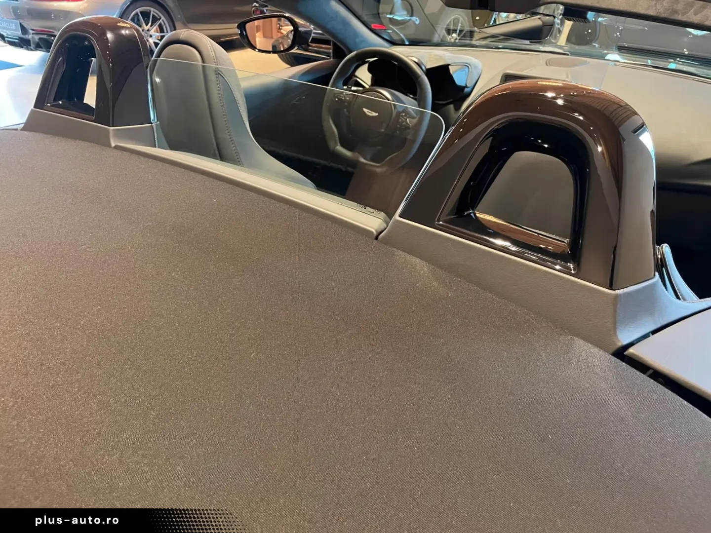 Aston Martin V8 Vantage Vantage V8 4 0 Roadster F1-
