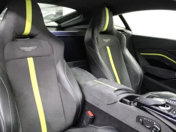 Aston Martin V8 Vantage F1 Edition