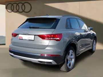 AUDI Q3 35 TFSI S tronic advanced GWP 18  NAVI VC RFK
