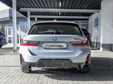 BMW 330e Touring M Sport LC Prof. Head-Up HiFi LED