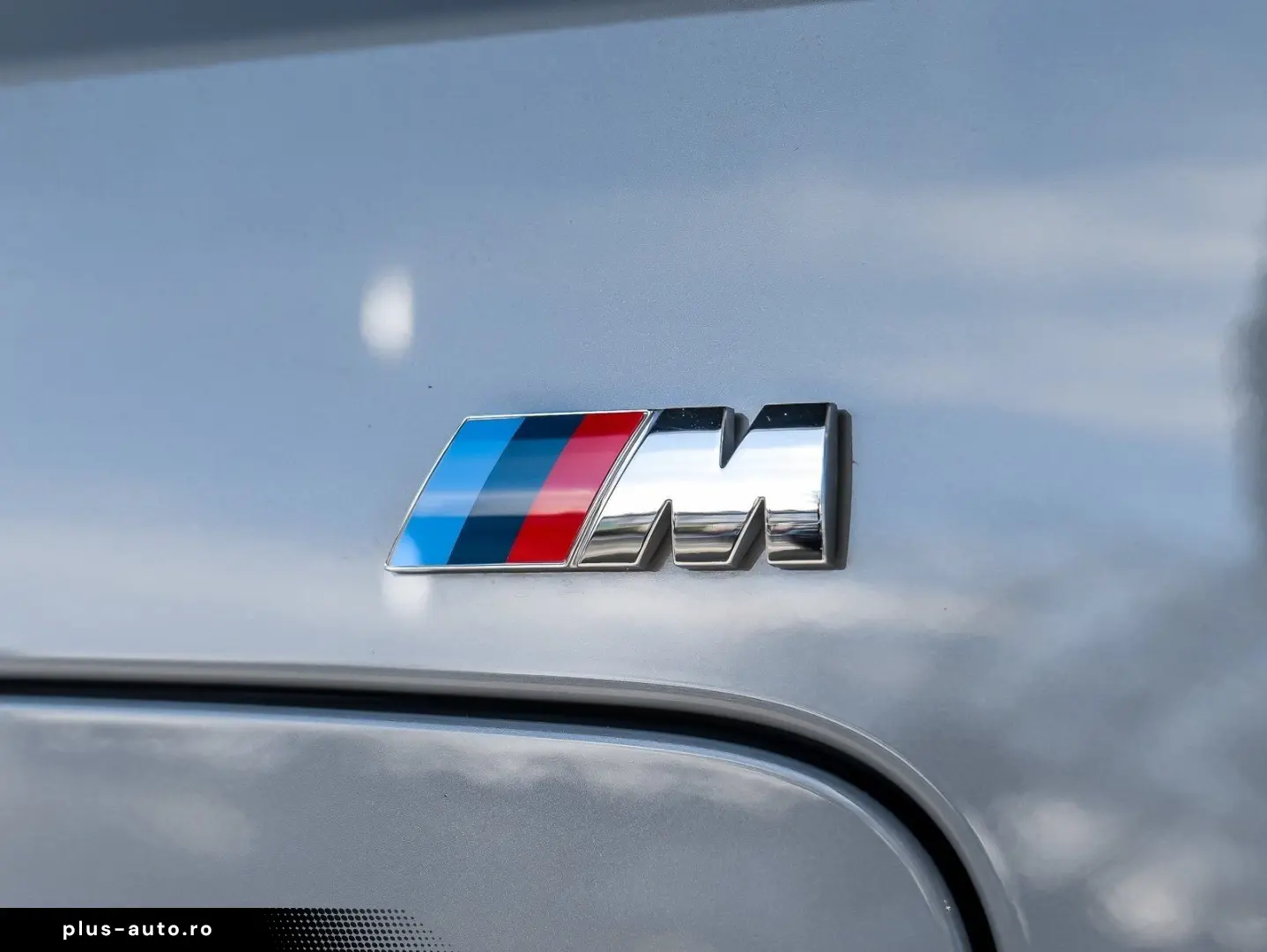 BMW 330e Touring M Sport LC Prof. Head-Up HiFi LED