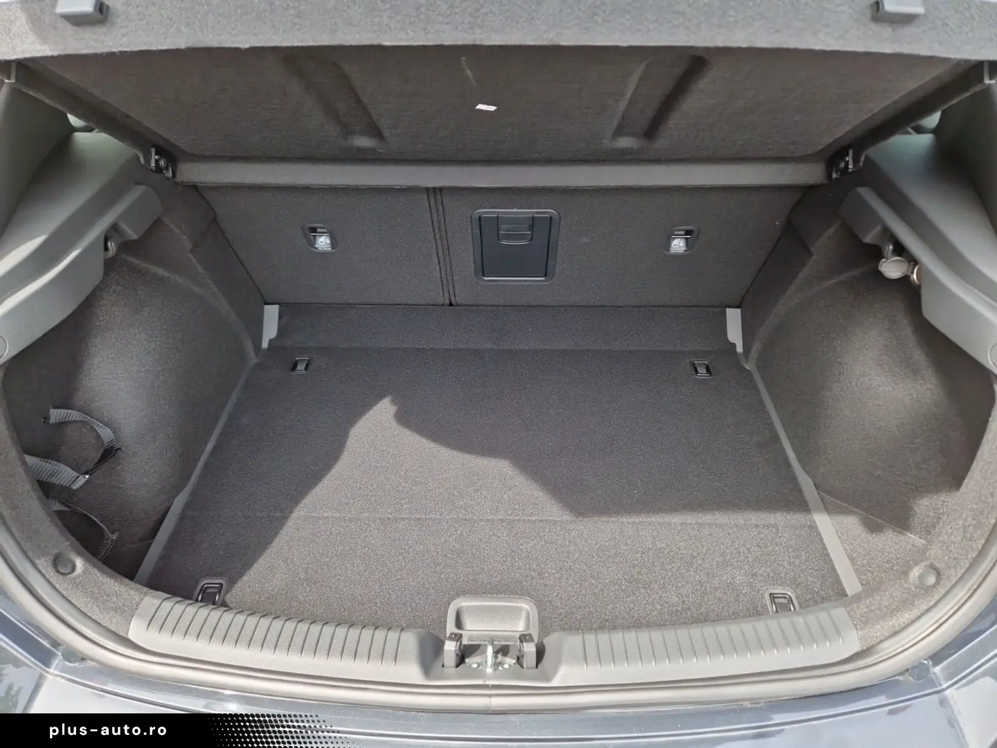 HYUNDAI i30 1.5 T-GDI 48V ADVANTAGE NAVI LED SHZ Kamera