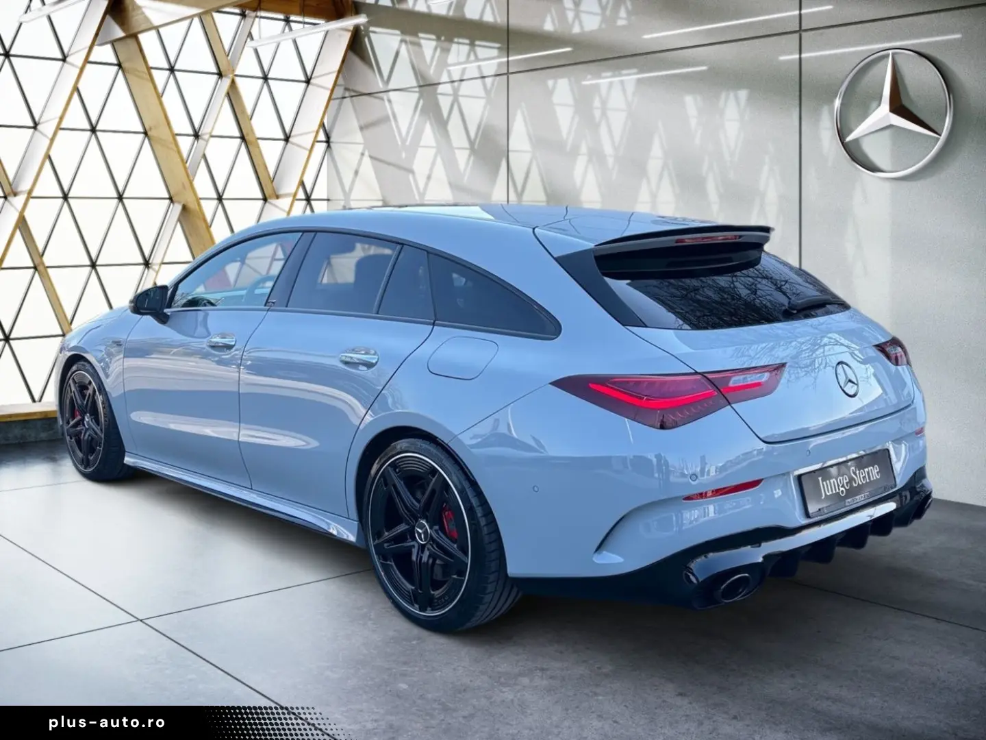 MERCEDES-BENZ CLA 35 AMG 4MATIC Shooting Brake