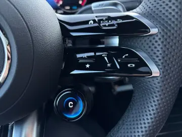 MERCEDES-BENZ CLA 35 AMG 4MATIC Shooting Brake