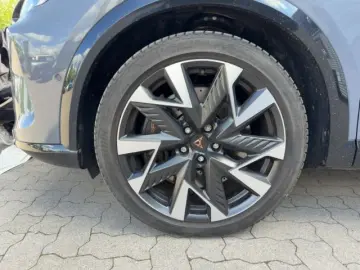 CUPRA Formentor VZ 2.0 TSI 4Drive Akrapovic 360 Kamera