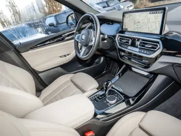 BMW X3 xDrive30i M Sport HUD PANO ACC AHK 360 KAM