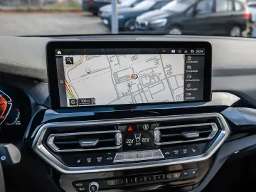BMW X3 xDrive30i M Sport HUD PANO ACC AHK 360 KAM
