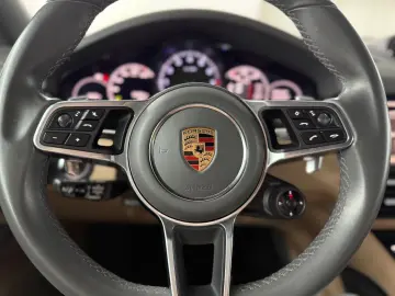 PORSCHE Coupe Sport-Design Sport Chrono LED Bose Pano