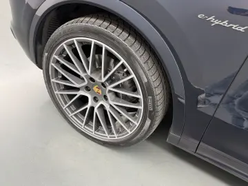 PORSCHE Coupe Sport-Design Sport Chrono LED Bose Pano