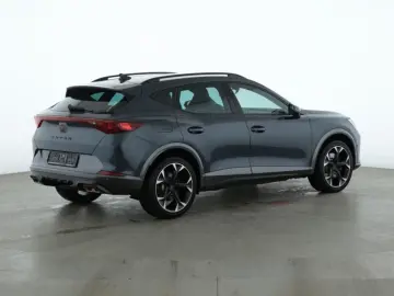 CUPRA Formentor 1.4 TSI e-HYBRID 180kW LED RFK NAV SHZ