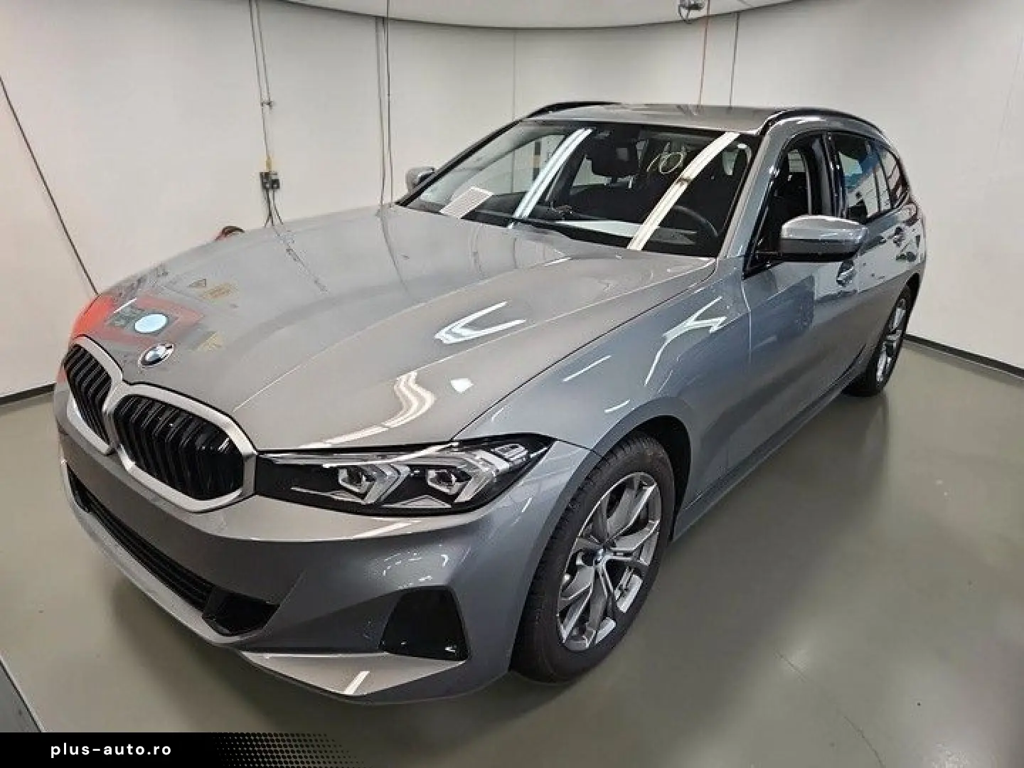BMW 320d T xDrive Shadow-Line WIDE LED CARPLAY MEGA
