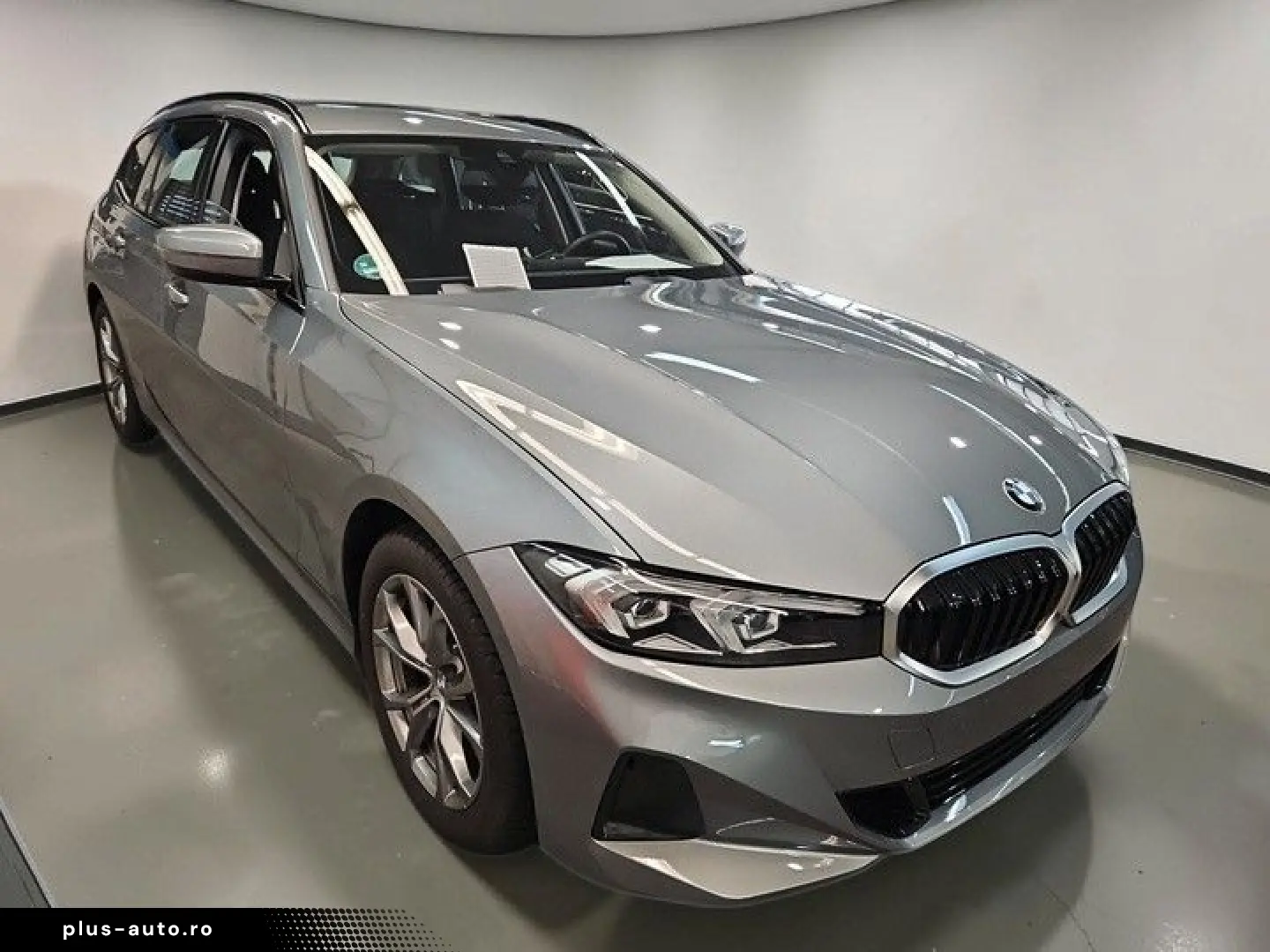 BMW 320d T xDrive Shadow-Line WIDE LED CARPLAY MEGA