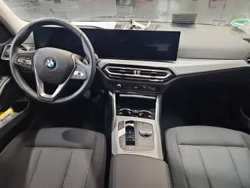 BMW 320d T xDrive Shadow-Line WIDE LED CARPLAY MEGA