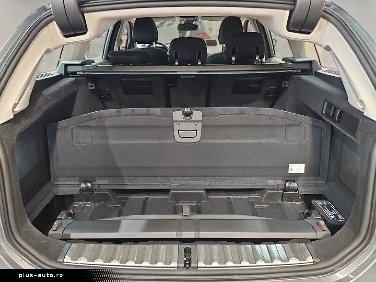 BMW 320d T xDrive Shadow-Line WIDE LED CARPLAY MEGA
