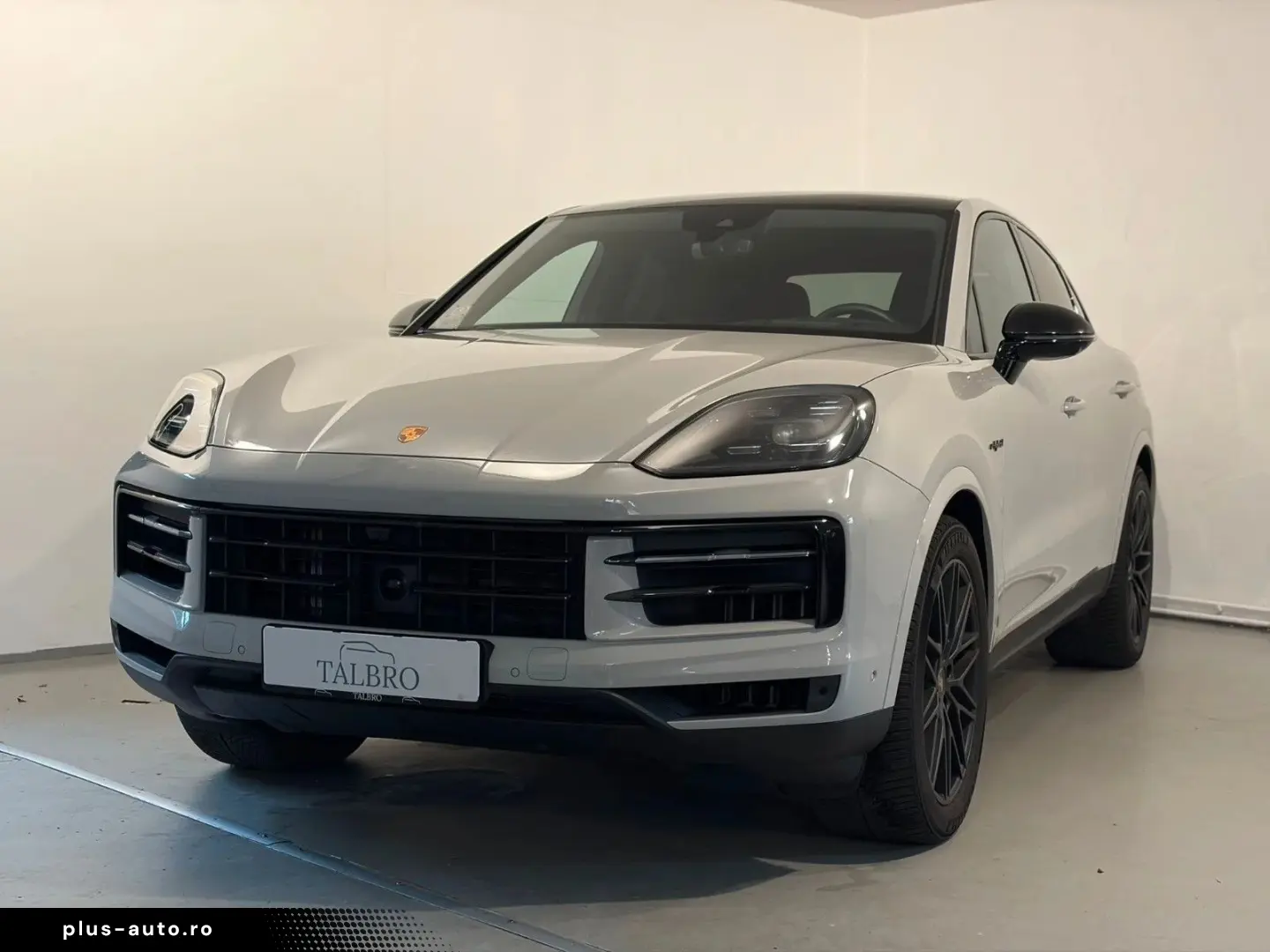 PORSCHE Cayenne Coupe E-Hybrid Kreide PSE 360 HUD BOSE
