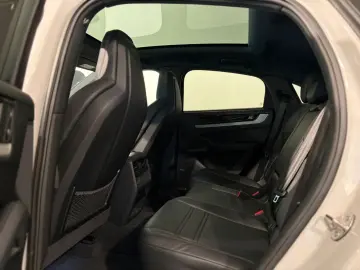 PORSCHE Cayenne Coupe E-Hybrid Kreide PSE 360 HUD BOSE