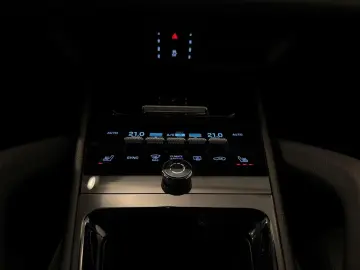 PORSCHE Cayenne Coupe E-Hybrid Kreide PSE 360 HUD BOSE