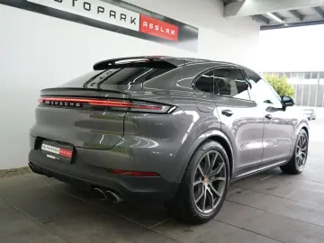 PORSCHE Cayenne Coupe E-Hybrid P-Display HA-Lenkung Inno