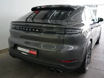 PORSCHE Cayenne Coupe E-Hybrid P-Display HA-Lenkung Inno
