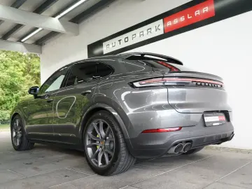 PORSCHE Cayenne Coupe E-Hybrid P-Display HA-Lenkung Inno
