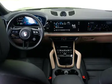 PORSCHE Cayenne Coupe E-Hybrid P-Display HA-Lenkung Inno
