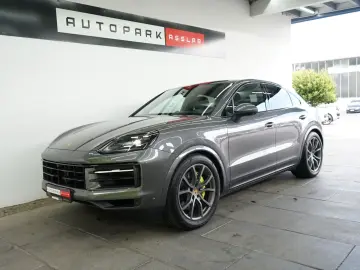 PORSCHE Cayenne Coupe E-Hybrid P-Display HA-Lenkung Inno