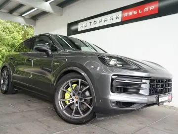 PORSCHE Cayenne Coupe E-Hybrid P-Display HA-Lenkung Inno