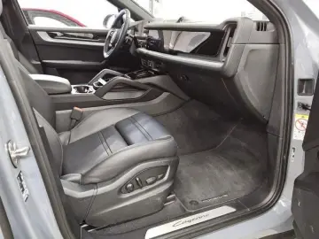 PORSCHE Cayenne Coupe E-Hybrid Luft BOSE HeadUp INNO