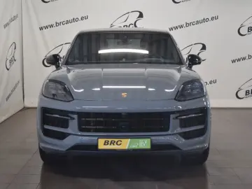 PORSCHE Cayenne Coupe E-Hybrid Burmester SportDesign