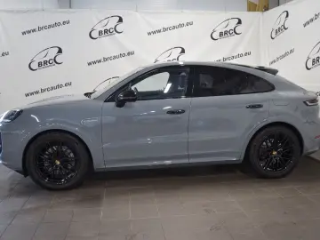 PORSCHE Cayenne Coupe E-Hybrid Burmester SportDesign