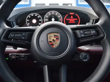 PORSCHE Cayenne Coupe E-Hybrid Burmester SportDesign